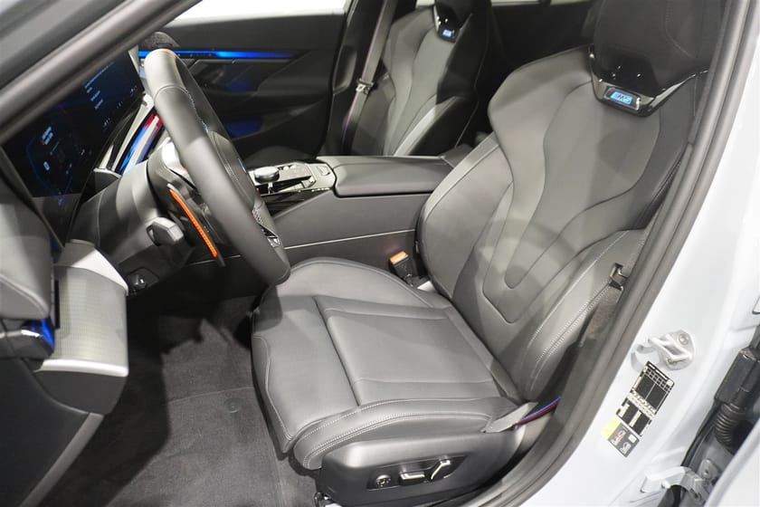 Bild 4 av BMW M5 Touring Drag DA Pro B W