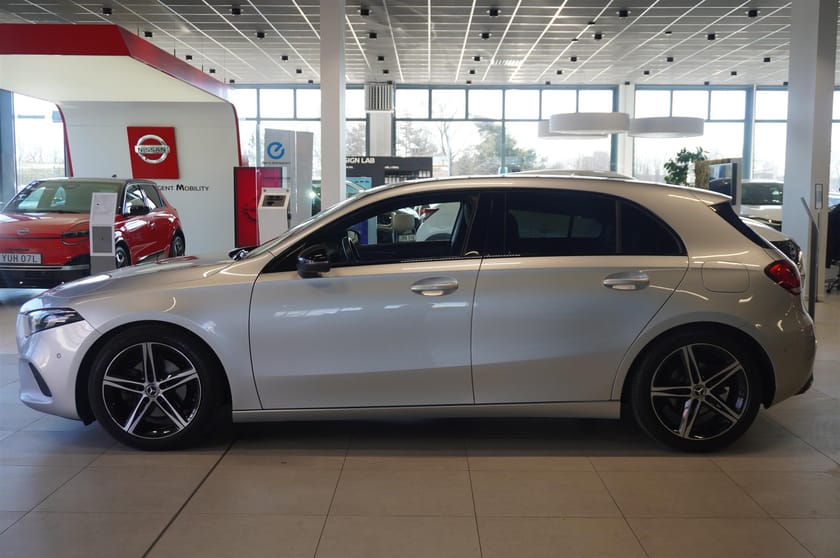 Bild 3 av Mercedes-Benz A 200 Mercedes   Progressive Line Dragkrok, Gps,