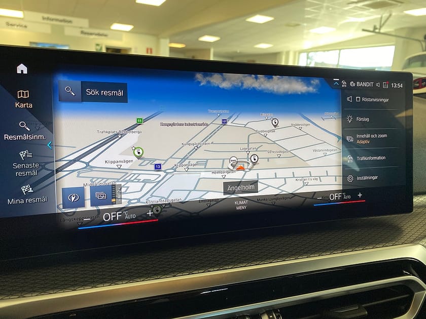 Bild 5 av BMW 330e xDrive Touring M-Sport Rattvärme