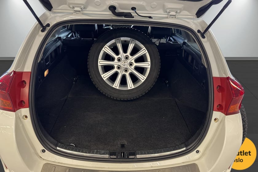 Bilde 5 av Toyota Auris Touring Sports Hybrid S 1,8 Executive/Navigasjon/Ryggekamera