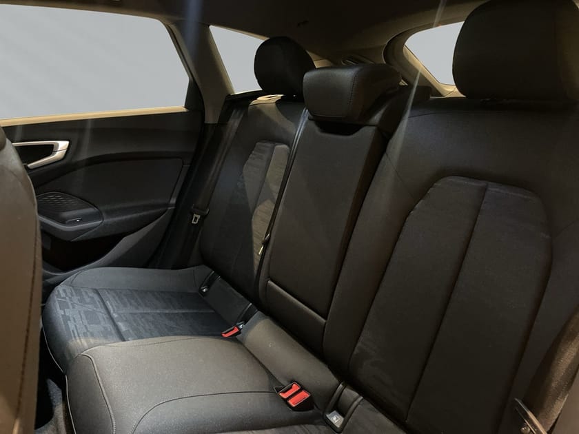 Bild 5 av Audi A5 Avant e-hybrid quattro 299hk Proline Edition