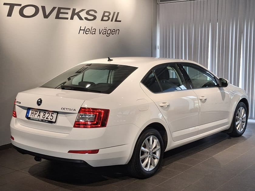 Bild 5 av Škoda Octavia Ambition 1.4 TSI | avtagbar dragkrok | Klimat | 23