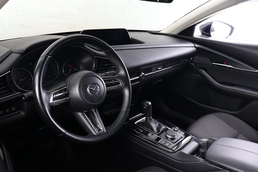 Bild 5 av Mazda CX-30 2.0 M Hybrid AUT Sky Navi B-Kamera HeadUp 7-ÅRS GARANTI