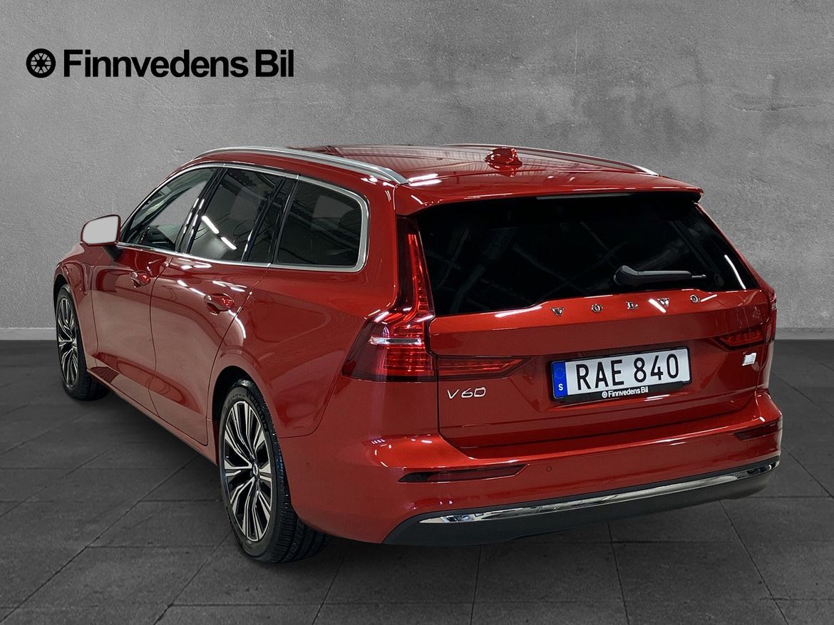 Volvo V60 2023 - miniatyr 3