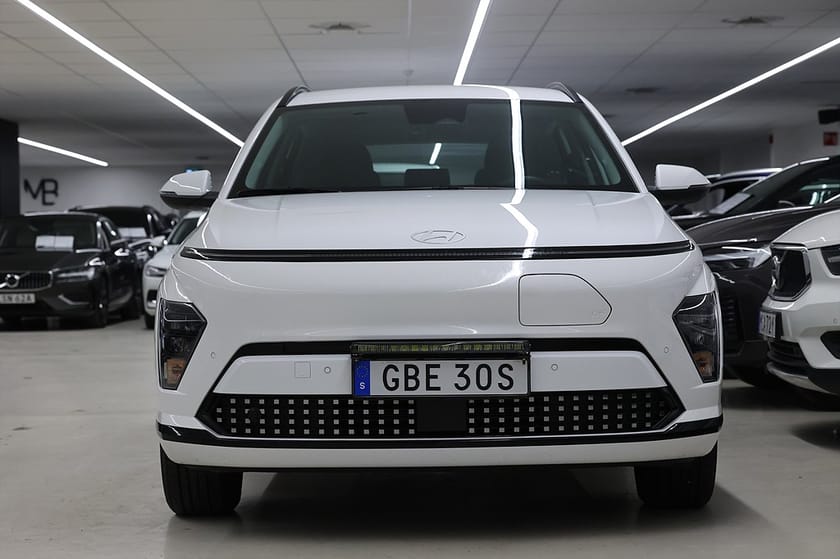 Bild 5 av Hyundai Kona Electric Long Range 218hk Essential B-kamera Navi
