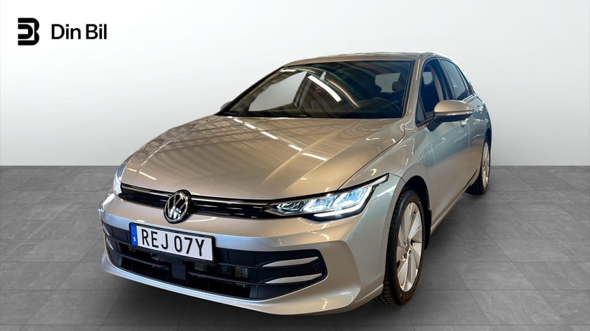 Bild 1 av Volkswagen Golf LIFE 1.5 ETSI P-Värmare B-Kamera150 HK