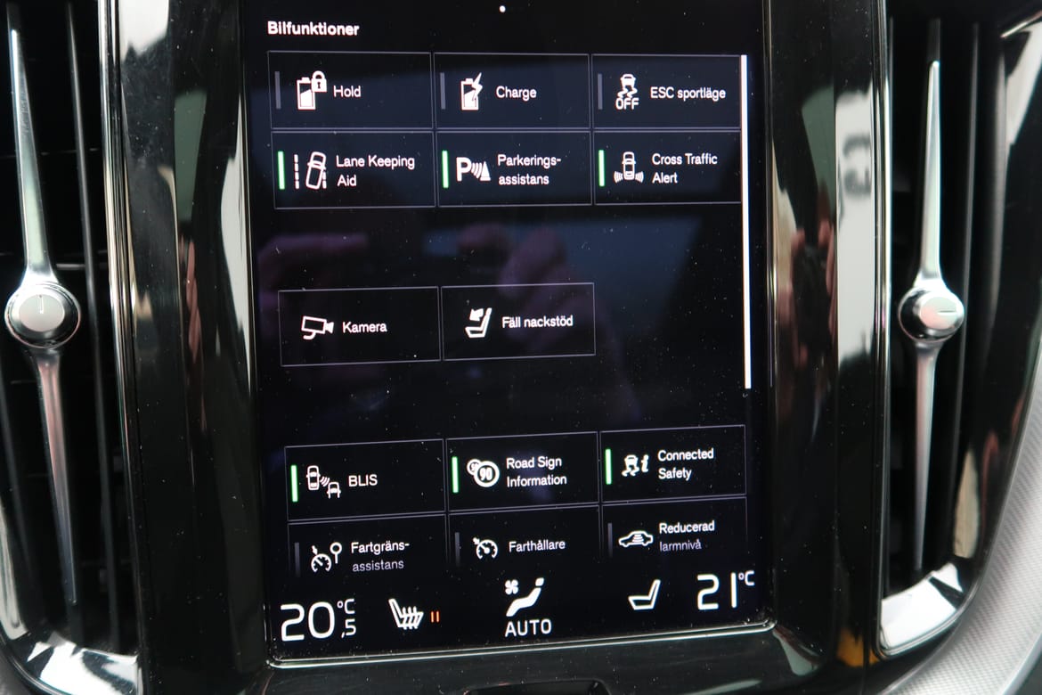 Volvo XC60 2021 - miniatyr 16