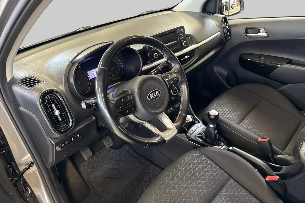 picture of a car