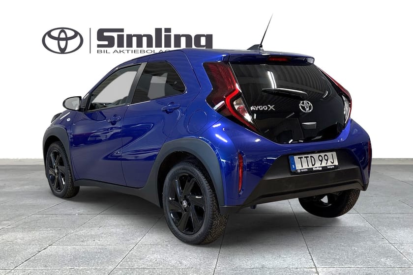Bild 2 av Toyota Aygo X 1.0 VVT-i CVT  Play Comfort & Style / Vinterhjul