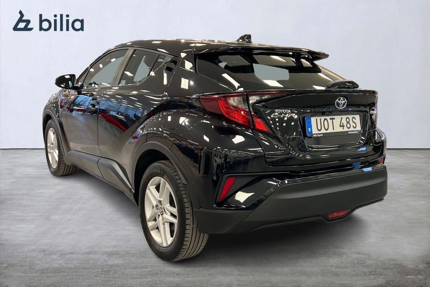Bild 2 av Toyota C-HR Hybrid Active 1,8 /Vinterhjul ingår