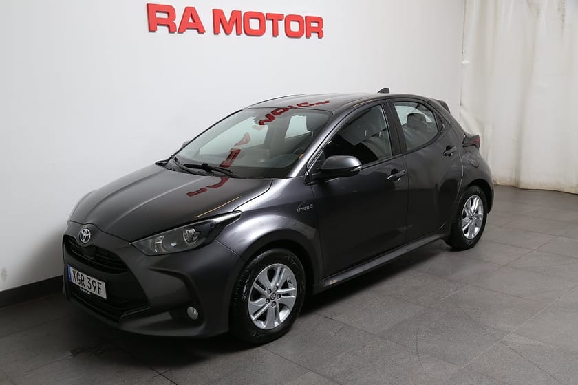Bild 2 av Toyota Yaris Hybrid 1,5 VVT-i CVT Active Kamera 1ägare Motorvärmare