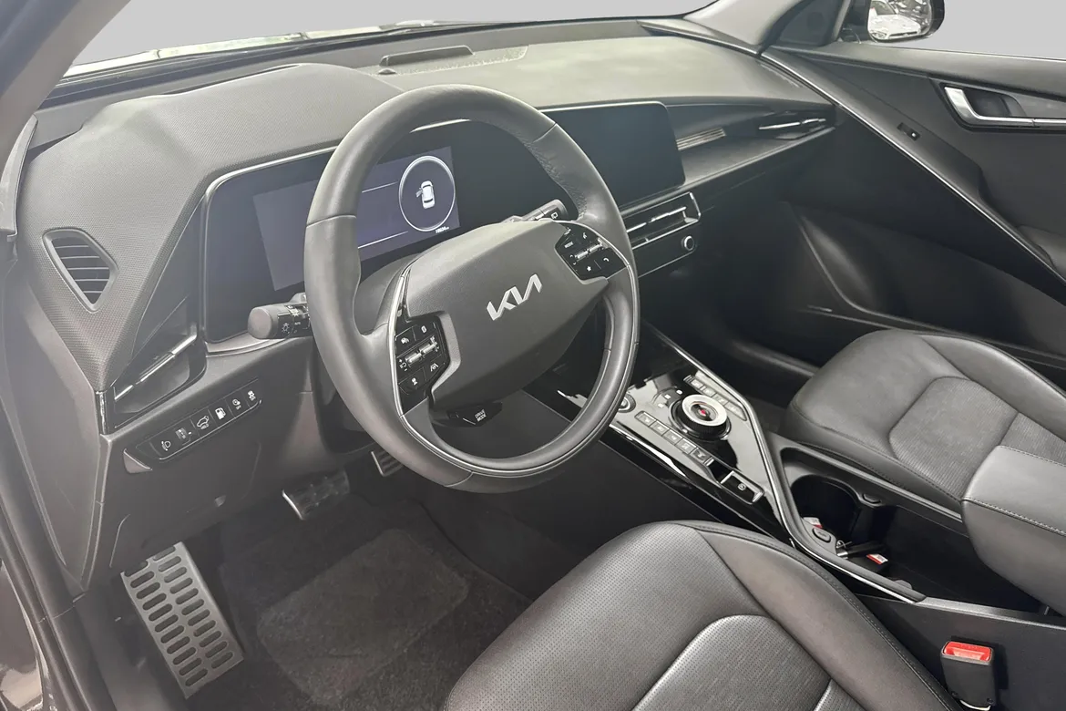 picture of a car