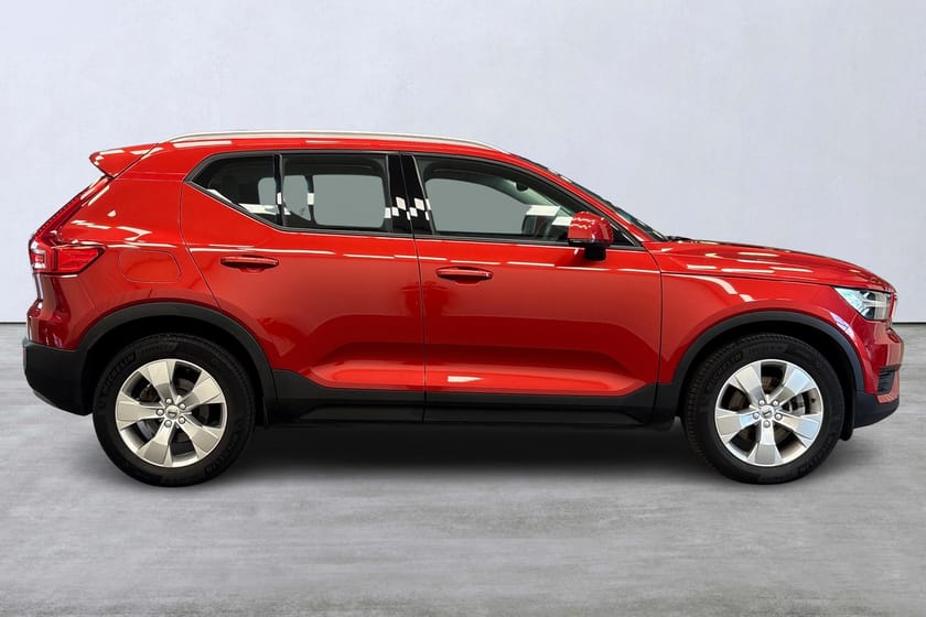 Bild 3 av Volvo XC40 B4 II FWD Bensin MomAdv NaviPro Edt