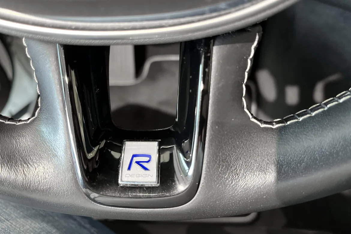 picture of a car