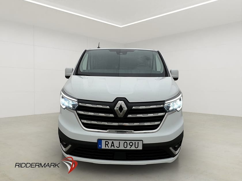 Bild 5 av Renault Trafic Skåpbil L2 Dubbelhytt Värmare Drag Kamera 6-Sits Moms