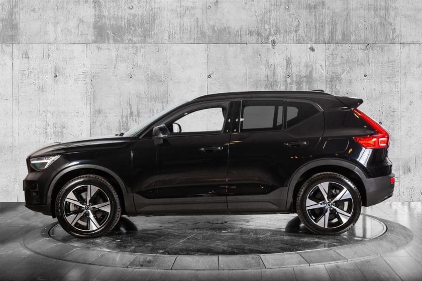 Bilde 4 av Volvo XC40 Recharge Twin motor AWD –Plus - Hengerfeste