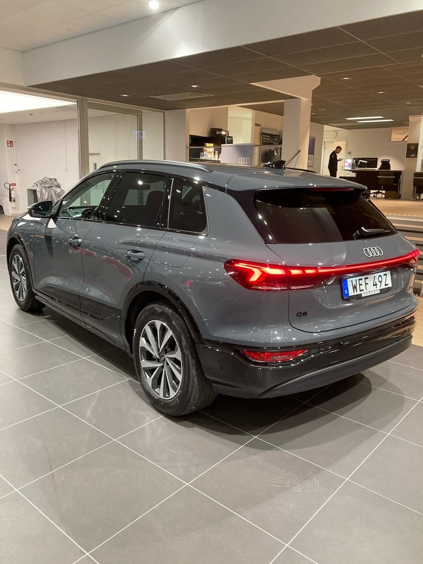 Bild 3 av Audi Q6 e-tron quattro SUV