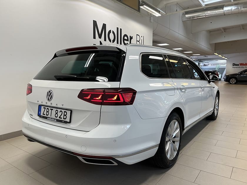 Bild 4 av Volkswagen Passat Sportscombi GTE 1.4 TSI 218hk Drag Värmare Navi