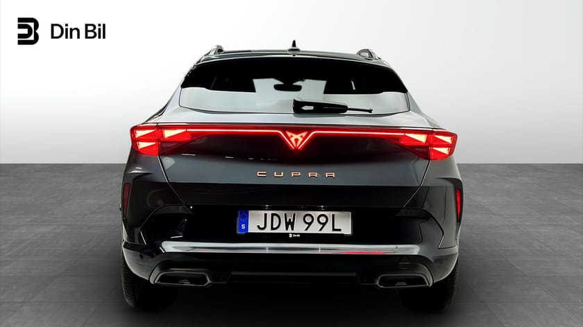 Bild 5 av CUPRA Formentor Edge eTSI150 DSG Backkamera/P-sensorer