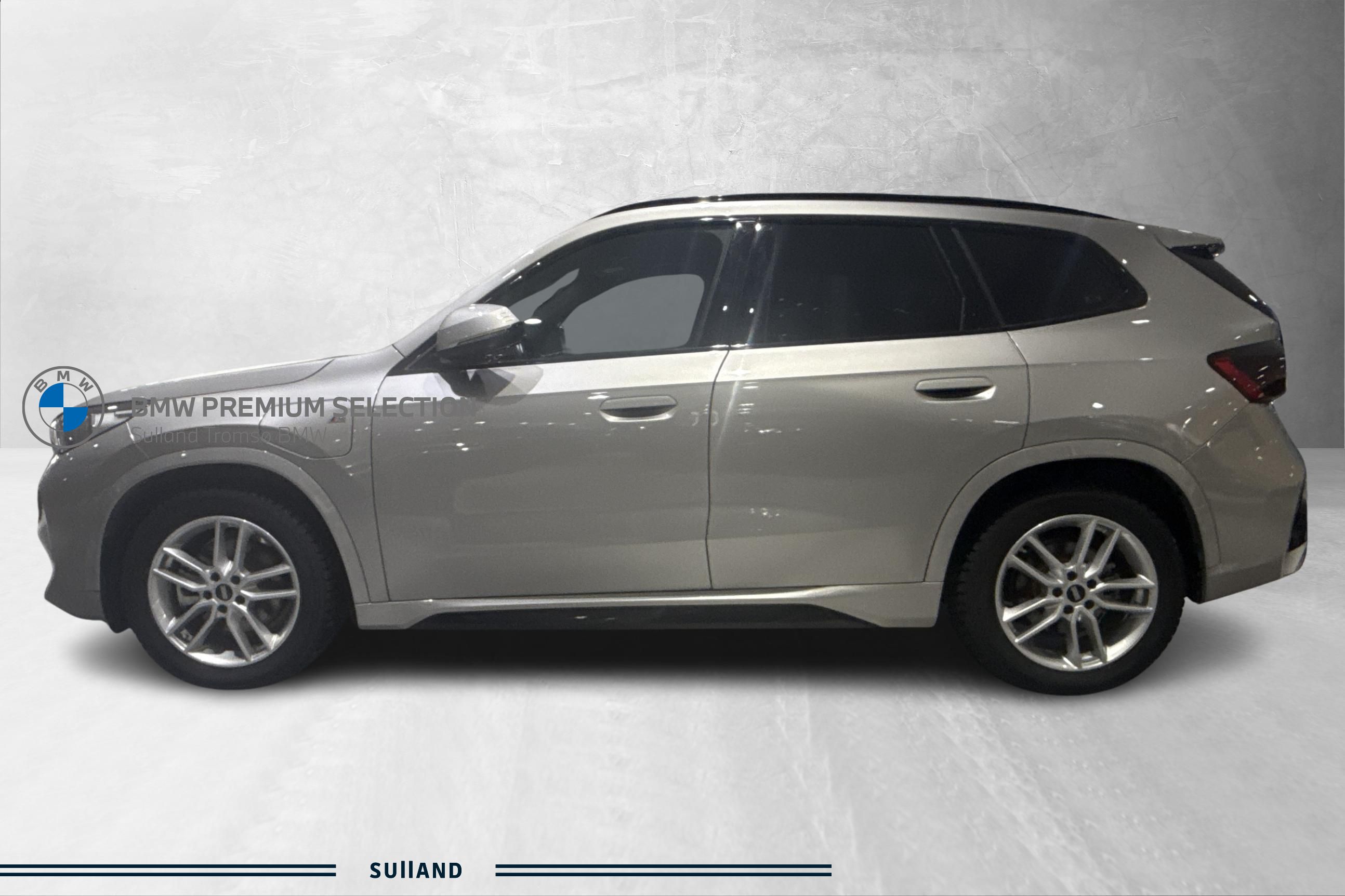 Thumnail bilde 1 av BMW X1 xDrive25e