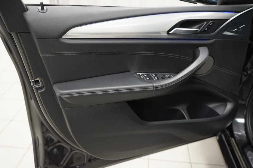 Bild 5 av BMW X4 xDrive20d xDrive 20d M-Sport | Drag |