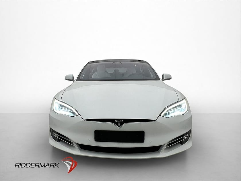 Bild 2 av Tesla Model S Long Range AWD Ljus Interiör Svensksåld MOMS