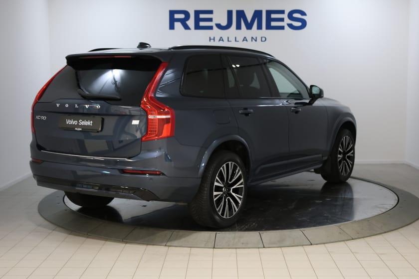 Bild 5 av Volvo XC90 7 Säten Recharge T8 Ultimate Dark | Ryggmassage | Aktiv Luftfjädring | 360 Kamera |