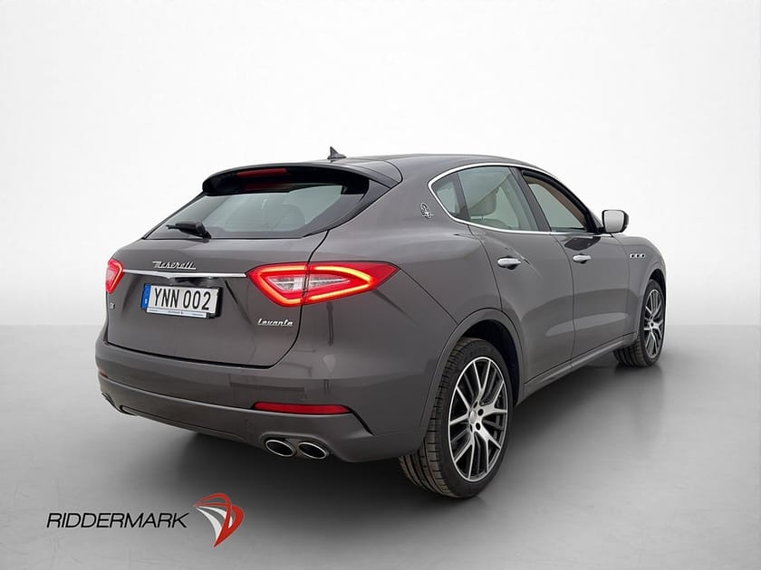 Bild 4 av Maserati Levante Diesel AWD 275hk Luftfj Pano H/K 360° Navi