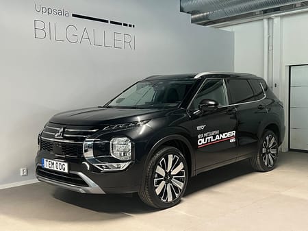Mitsubishi Outlander PHEV Invite 4wd PLUG IN