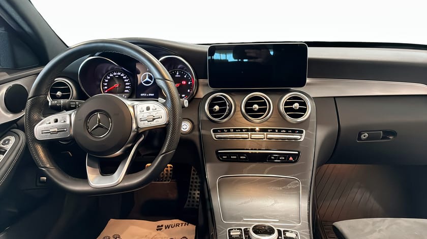Bild 4 av Mercedes-Benz C 220 T d 4MATIC | drag | värmare