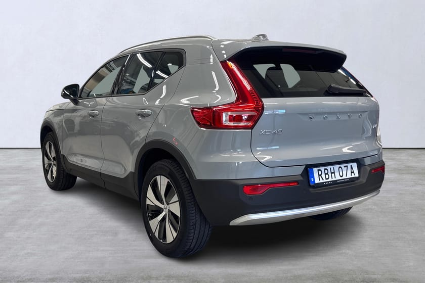 Bild 4 av Volvo XC40 B4 FWD Bensin Core