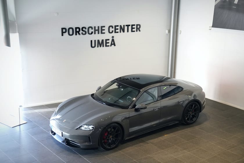 Bild 1 av Porsche Taycan GTS / 15 000kr laddning / VAT