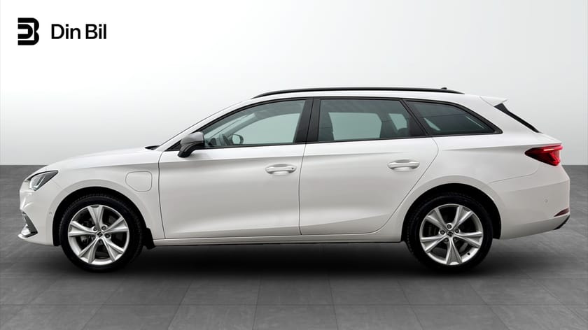 Bild 2 av SEAT León Sportstourer e-Hybrid FR 1.4 TSI 204HK / Drag / DSG