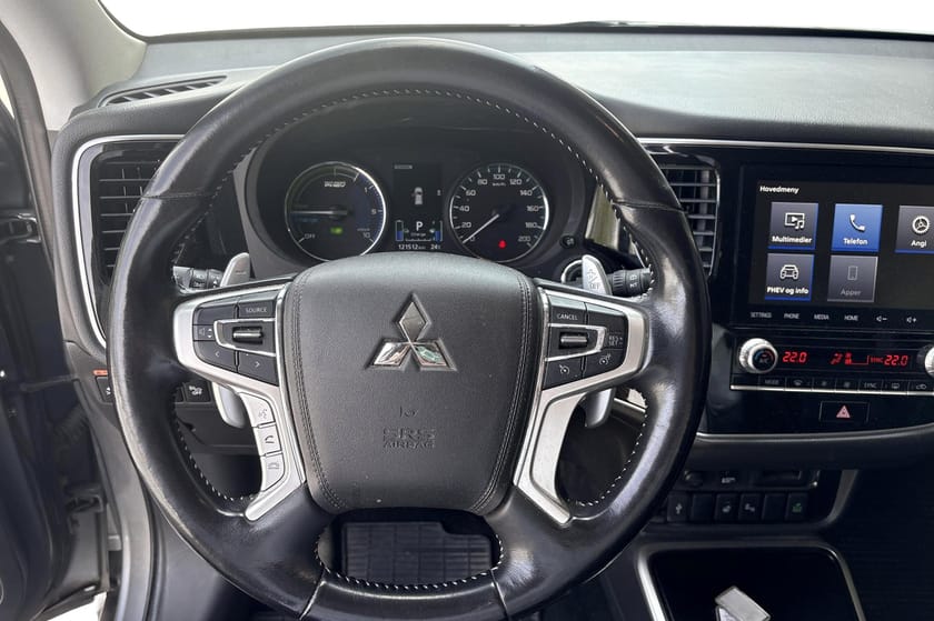 Bilde 4 av Mitsubishi Outlander PHEV Instyle I LED-bar I Tilhengerfeste