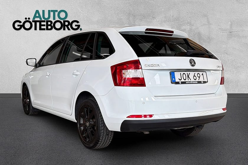 Bild 4 av Škoda Rapid Spaceback Skoda 1.2 TSI 1-Ägare Välservad Blackline