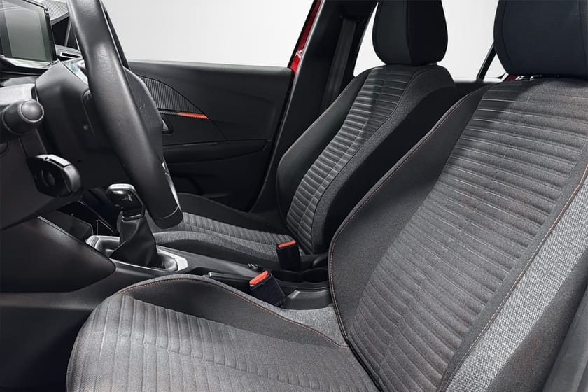 Bild 4 av Peugeot 208 1.2 | CarPlay | 1 Brukare