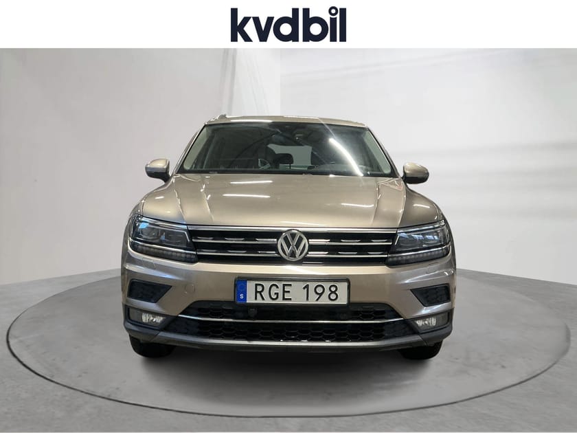 Bild 5 av Volkswagen Tiguan 2.0 TDI 4MOTION 190hk Drag Värmare Cockpit