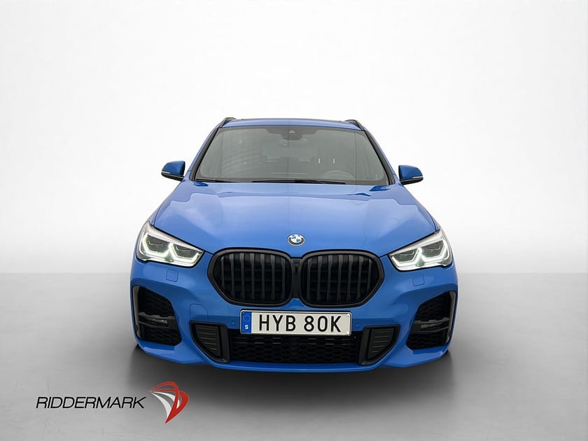 Bild 2 av BMW X1 xDrive25e M Sport Pano H/K HUD Skinn Drag Kamera Navi
