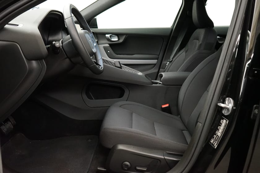Bild 5 av Polestar 2 Standard Range Single Motor 69kWh, Navigation