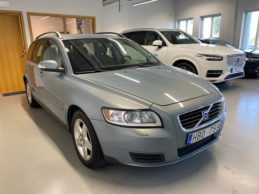 Bild 3 av Volvo V50 2.4 Drag m-värme Nyservad