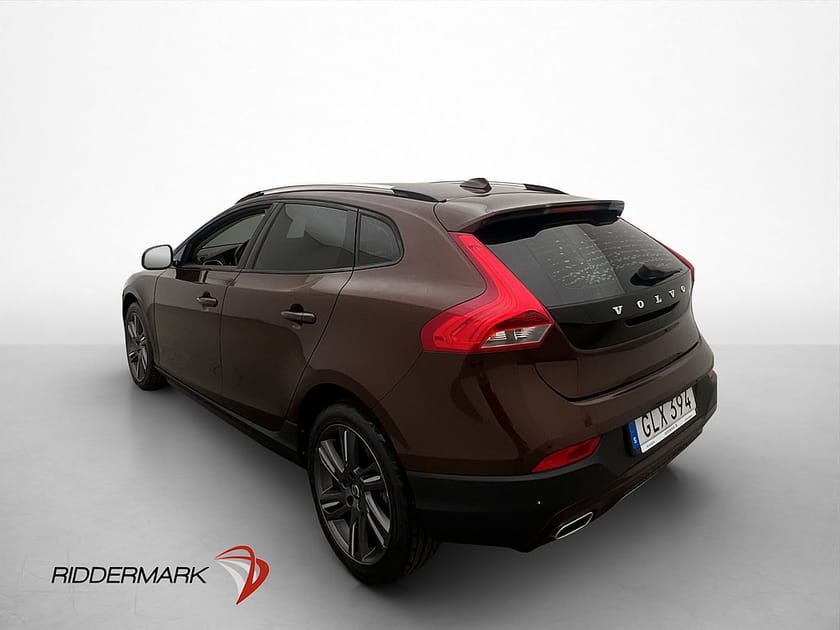 Bild 4 av Volvo V40 Cross Country D3 150hk Summum VOC Värm Kamera