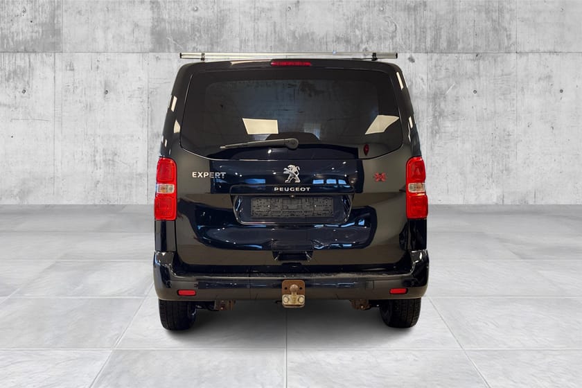Bilde 4 av Peugeot Expert 2.0 BlueHDI L2 4x4/Krok/Webasto/360kam/BLIS/
