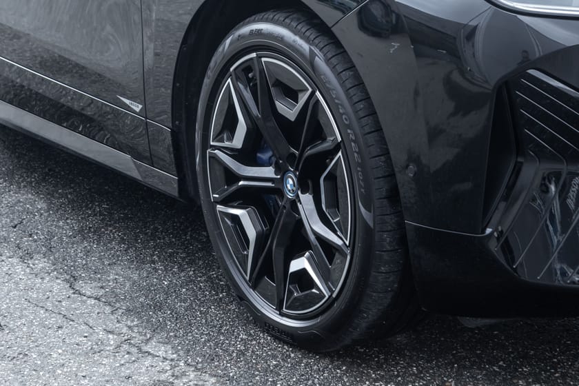 Bilde 3 av BMW iX xDrive40 Sportspakke SkyLounge H.feste Multi H/K