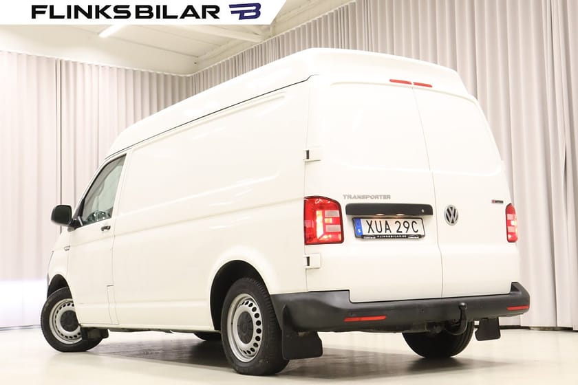 Bild 4 av Volkswagen Transporter 4Motion DSG 150HK L2 Högtak|Inredd|Drag|Värmare|Momsbil
