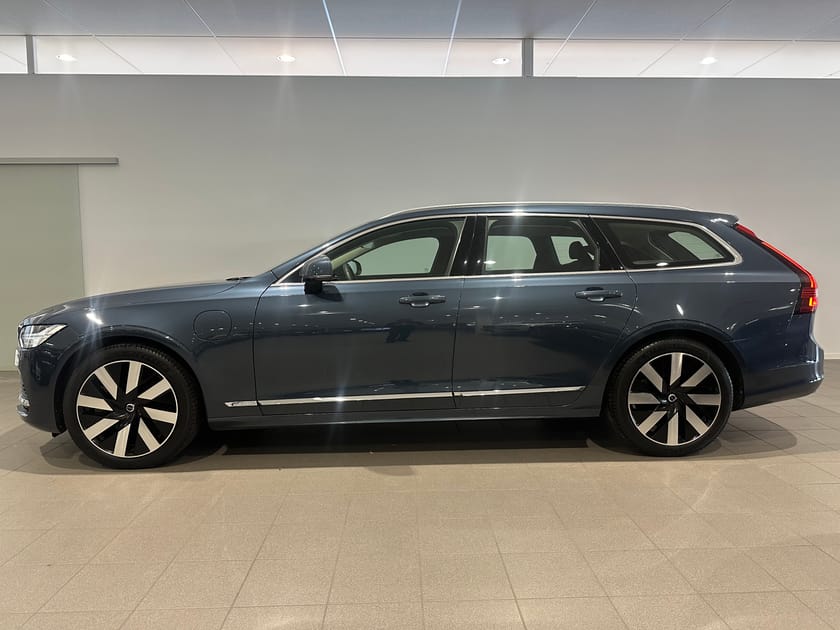 Bild 4 av Volvo V90 Recharge T6 Plus Bright / Dragkrok / 360 Kamera / Navigation /