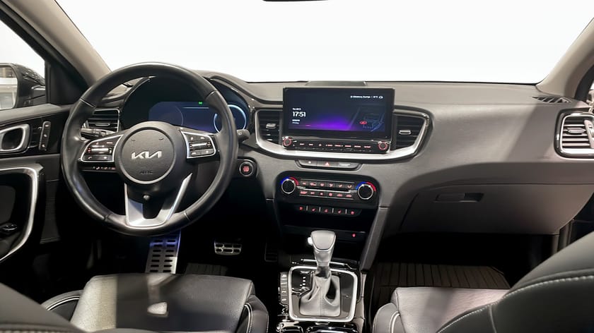 Bild 4 av Kia XCeed Plug-in Hybrid 141 HK | ADVANCE PLUS | PANO | LÄDER|MINNE