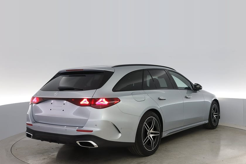 Bild 4 av Mercedes-Benz E 300 T e 300e Kombi AMG Advanced Edition 4.95% RÄNTA