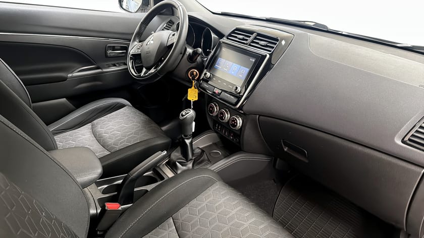 Bild 3 av Mitsubishi ASX ZC 5 2.0 M5 2WD CITY, DRAG