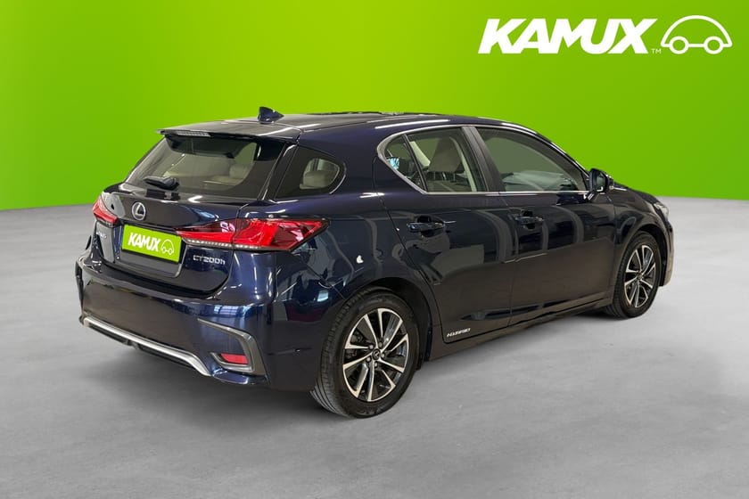Bild 4 av Lexus CT 200h 1.8 CVT Hybrid 136hk Backkamera Halvläder Lane assist