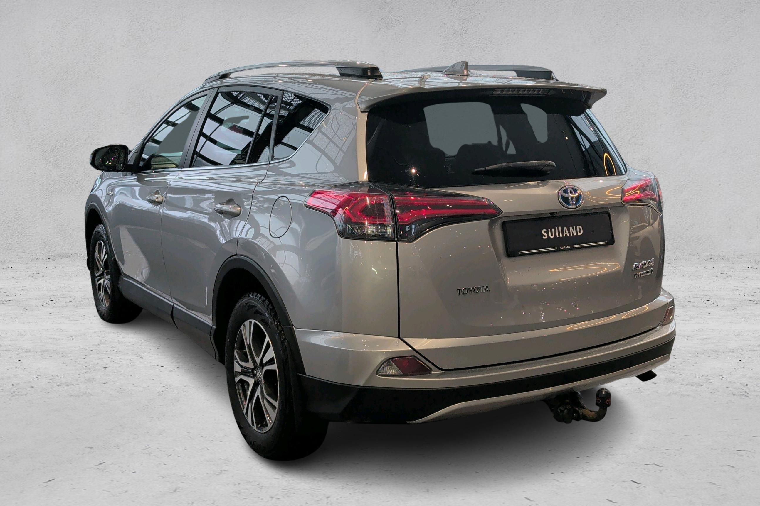 Thumnail bilde 2 av Toyota RAV4 Hybrid